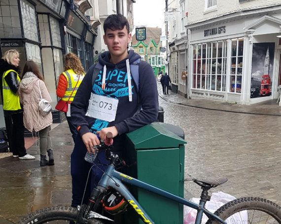 Ellis Sharman, first cyclist 2020
